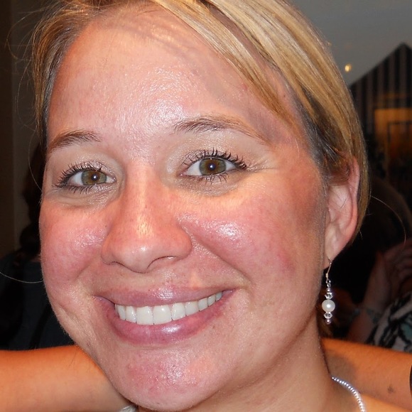 Meet your Posher, Katie - Picture 1 of 1